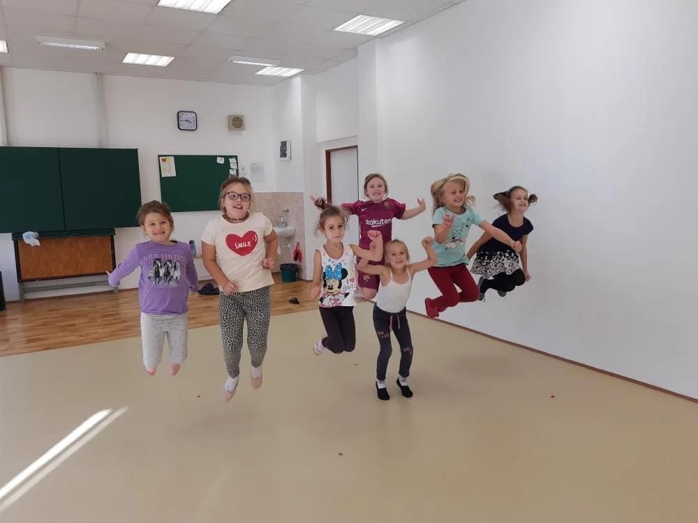 Naši tanečníci — foto