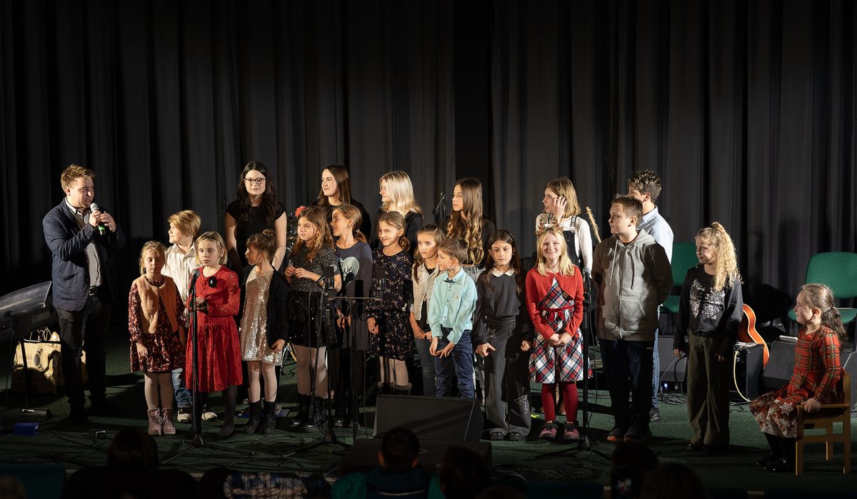 Koncert zpěváků — foto
