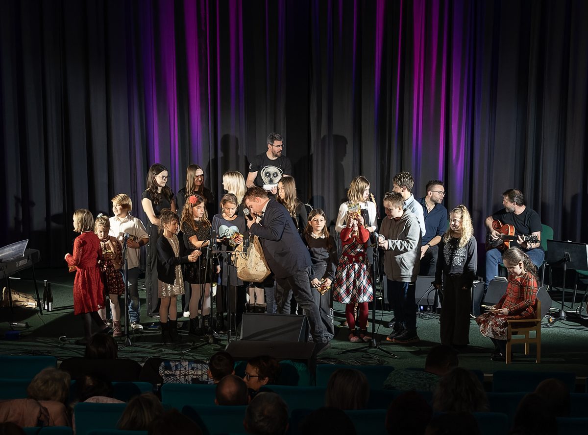 Koncert zpěváků — foto